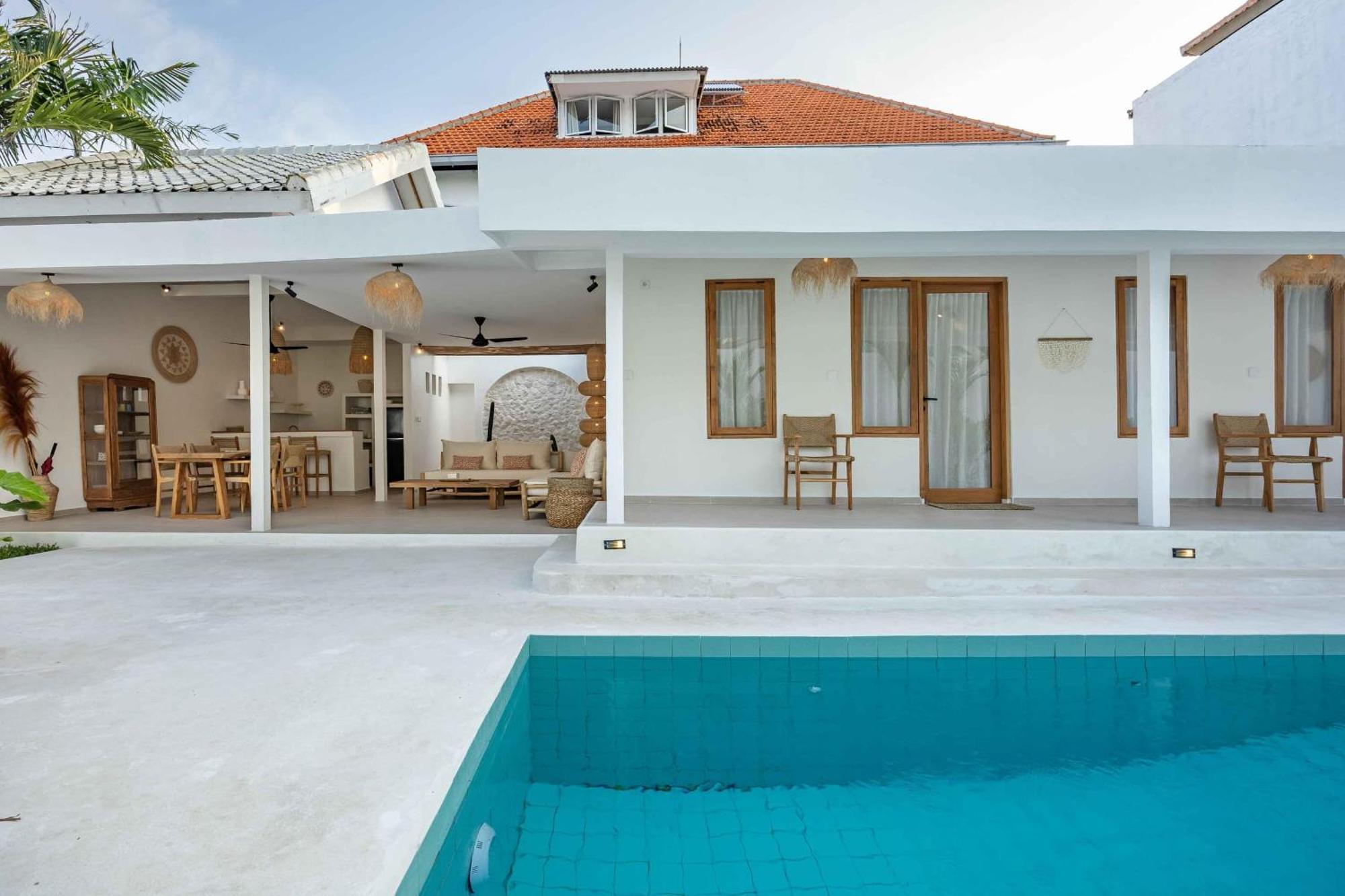 Casa Kokoon - New Bright & Quiet 2br Mertanadi With Private Pool And Parking *